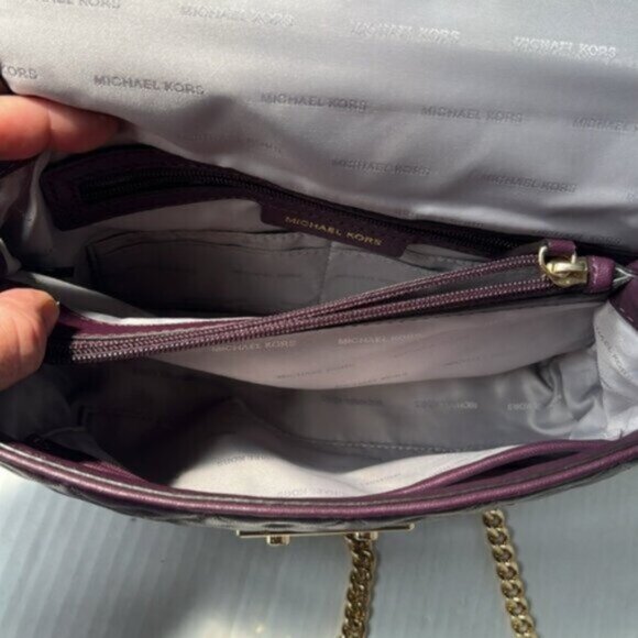 Michael Kors * quilted crossbody satchel bag purse handbag EUC - Picture 16 of 16